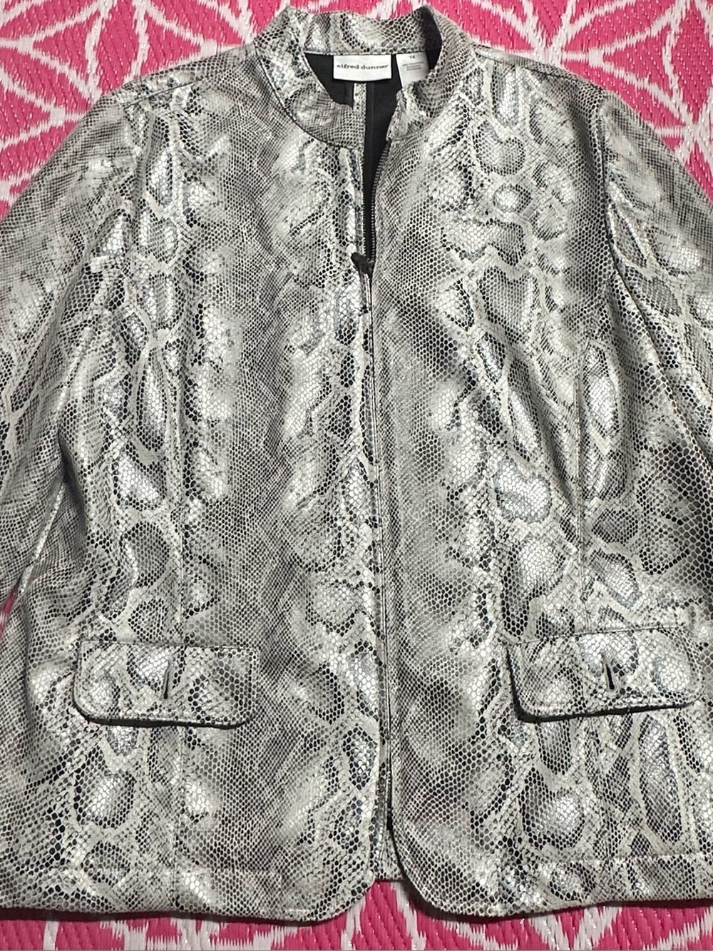 Alfred Dunner Women's Size 14 Silver Black Snakeskin Print Zip Front Jacket